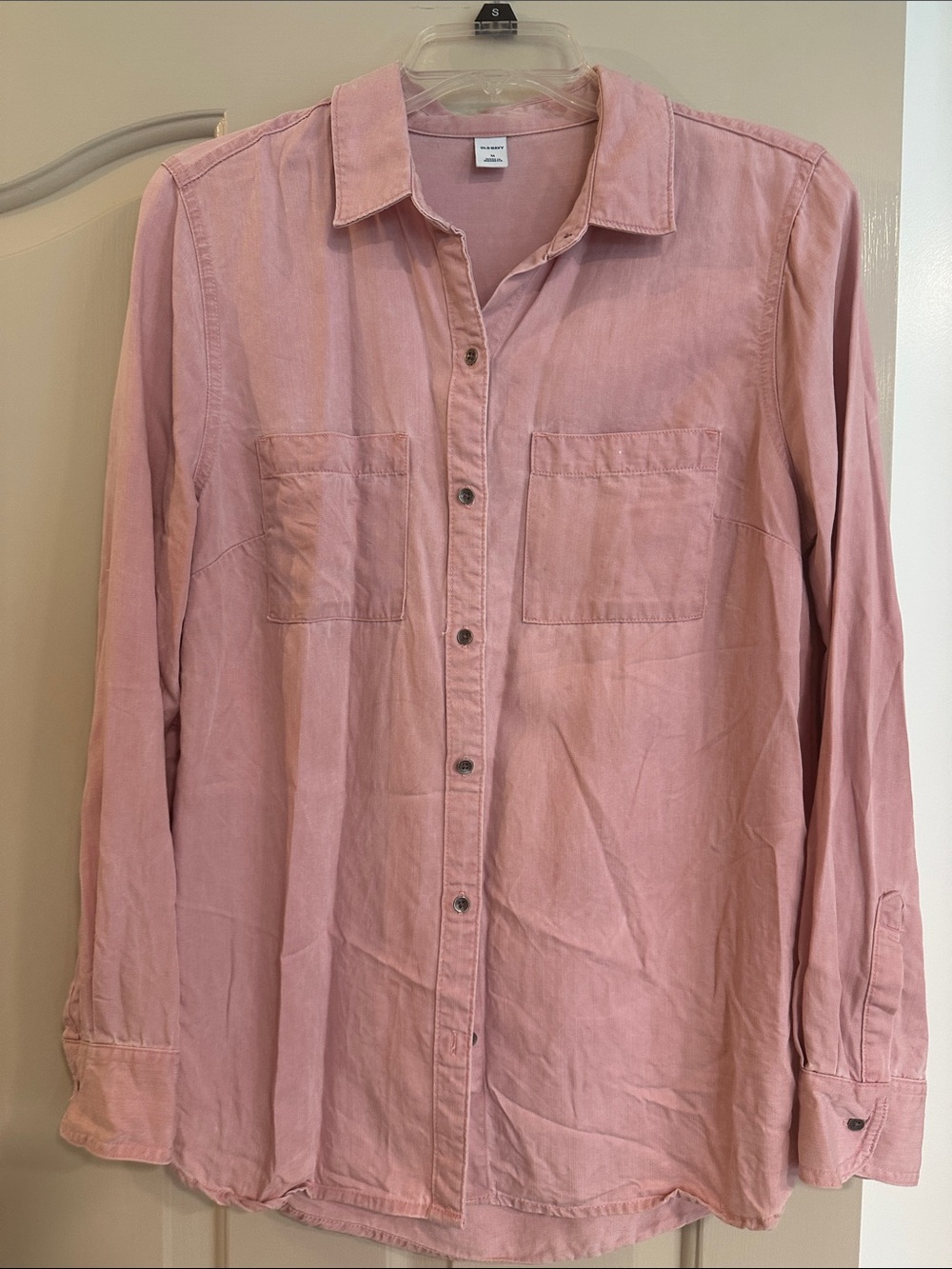 Old Navy Women's Button-Down Shirt in Dusty Rose